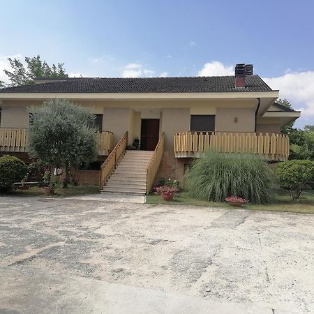 B&B Villaggio Sole Sulmona Eksteriør billede