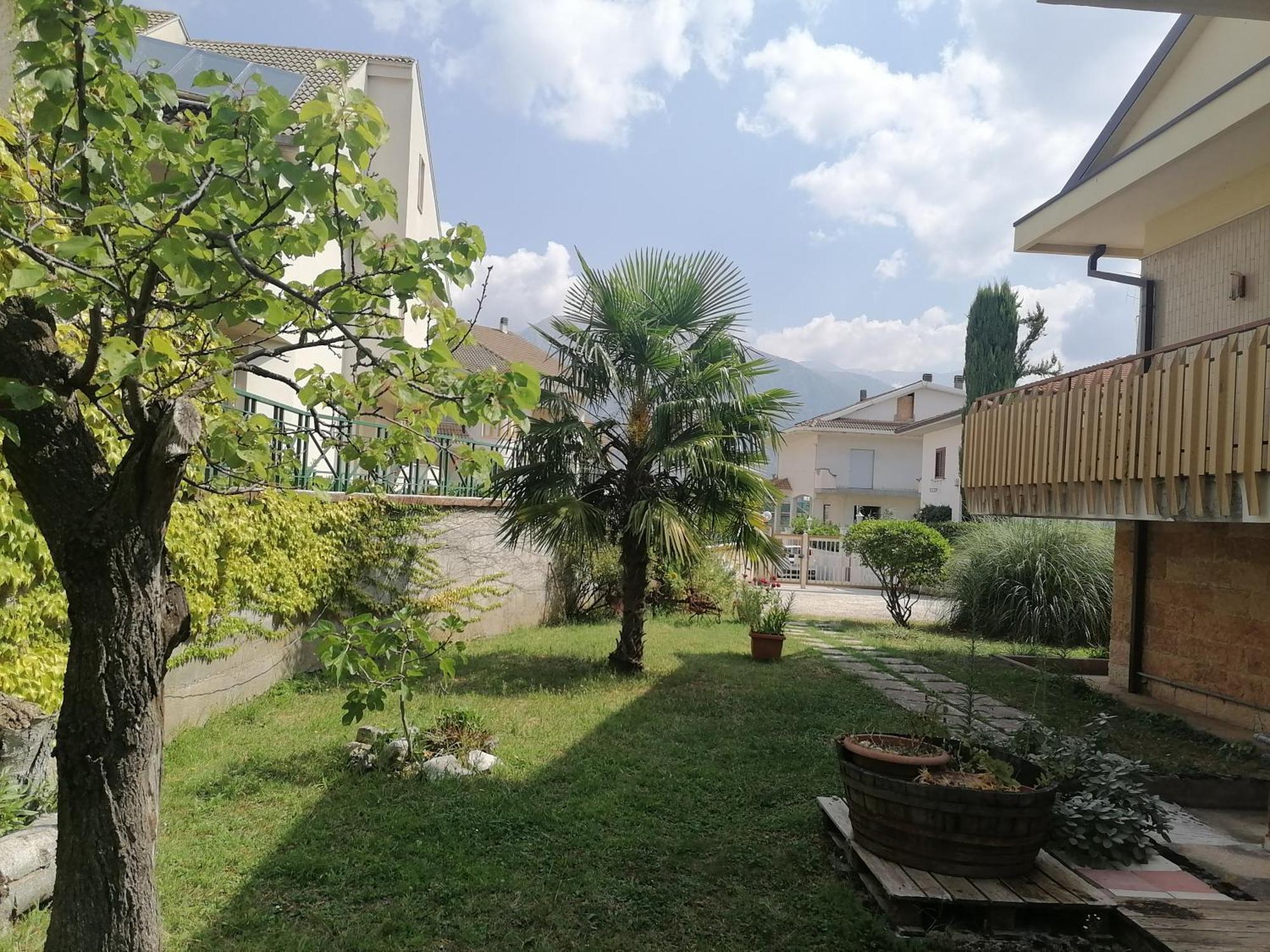 B&B Villaggio Sole Sulmona Eksteriør billede